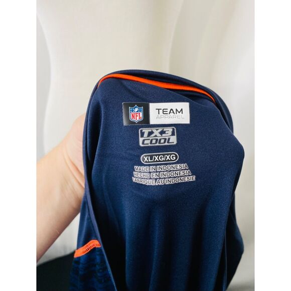 Chicago Bears Men's XL Shirt NFL Blue Athletic Crewneck Short Sleeve - Picture 7 of 7